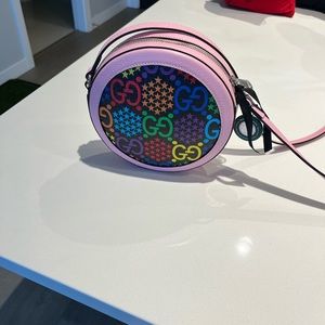 SOLD. Brand new Gucci purse - tags on, verified authentic.
